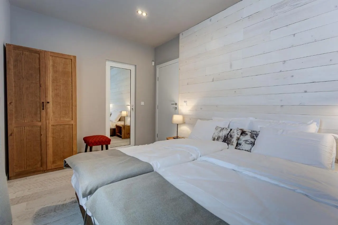Къщи За Гости Сноуфлейк Snowflake Chalet And Snowflake Lodge Bansko Bulgaria