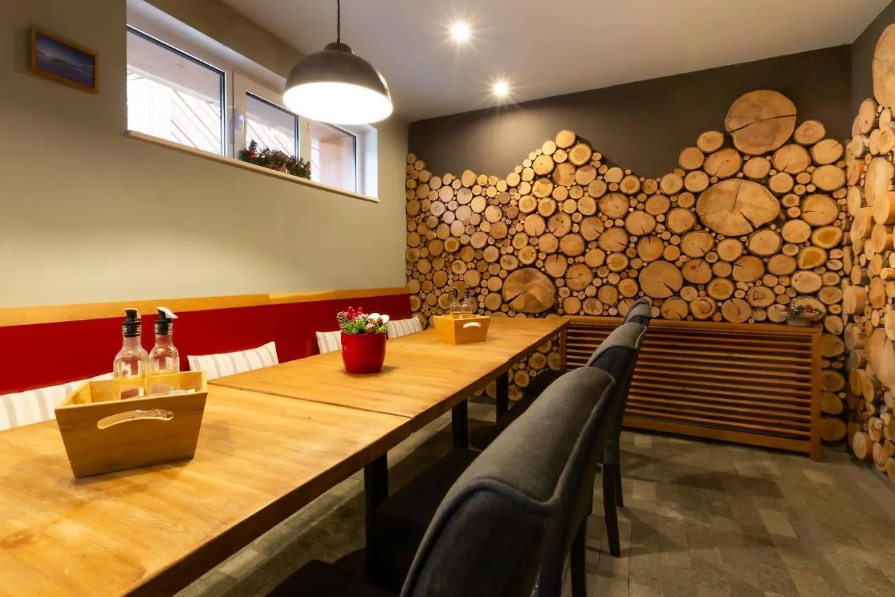 Къщи За Гости Сноуфлейк Snowflake Chalet And Snowflake Lodge Bansko 0*,  Bulgaria